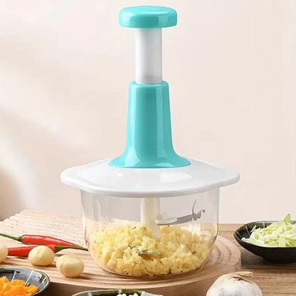 hachoir sans electricite avec lames rotatives